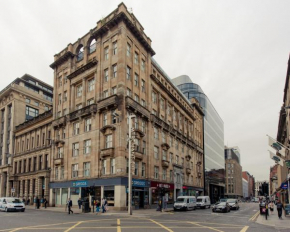 Отель PREMIER SUITES PLUS Glasgow George Square  Глазго